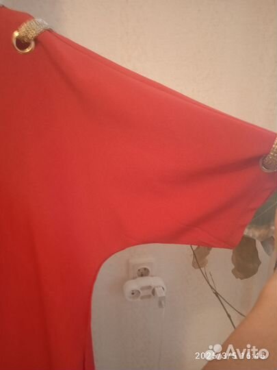 Женское нарядное платье 52 размер