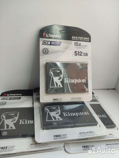 SSD диск Kingston KC600 512 Gb