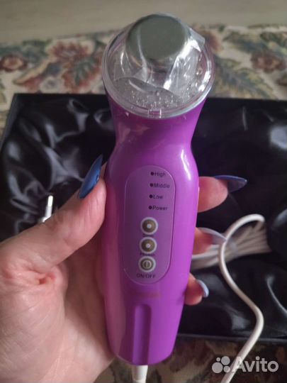 Массажер для лица 