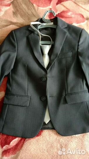 Школьный костюм