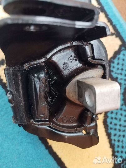 Опора кпп фольксваген, шкода