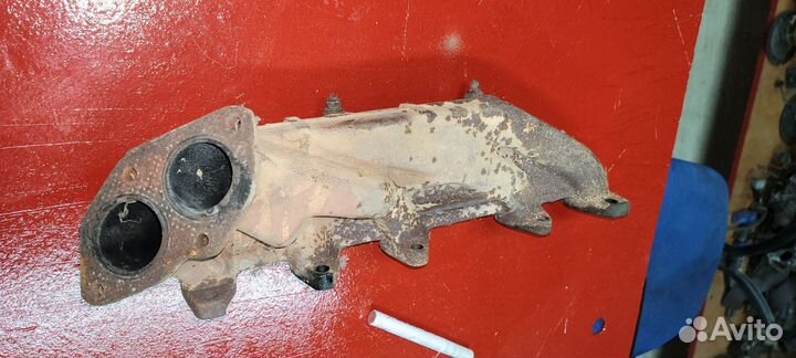 Выпускной Коллектор ауди 100. 90