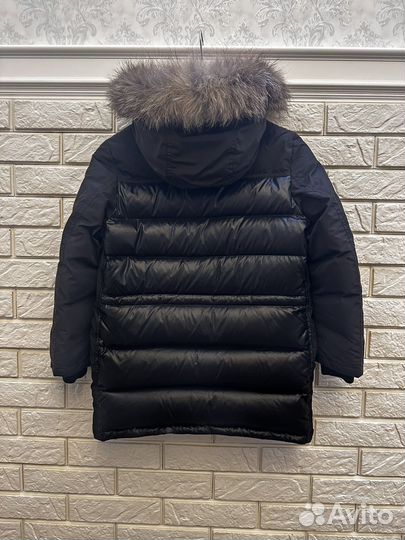 Куртка зимняя Moncler на 10 лет