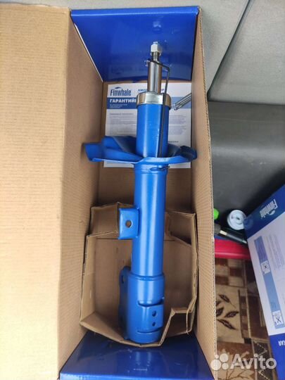 Передняя левая стойка finwhale 13154gl