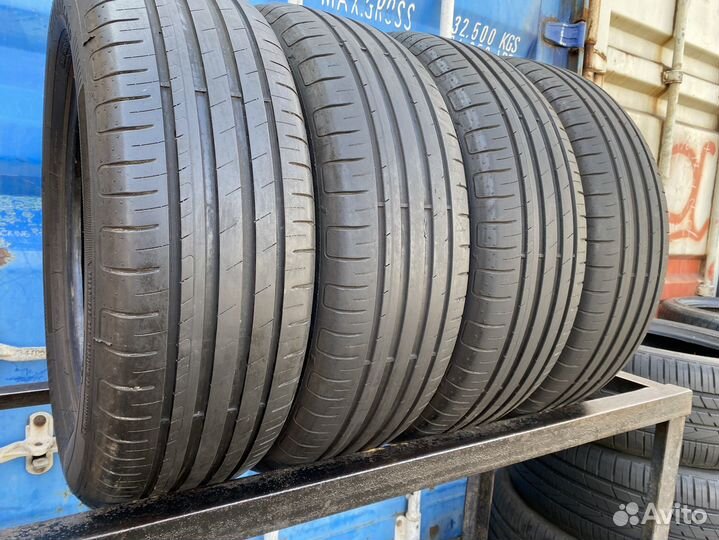 Goodyear EfficientGrip Performance 205/60 R16 92V