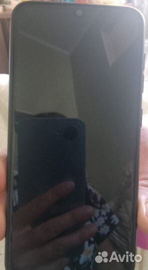 Samsung Galaxy A50, 6/64 ГБ