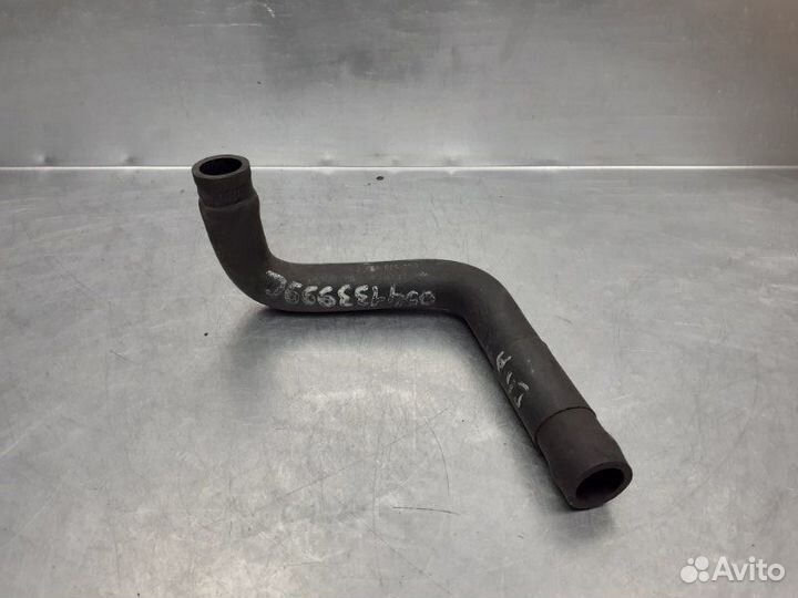 Шланг вентиляции картерных газов Audi 100 (C4)