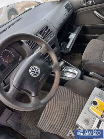 Двигатель Volkswagen Golf 4, 2000 год