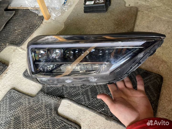 Фара правая hyundai tucson 3 TL D7 full LED 18-22