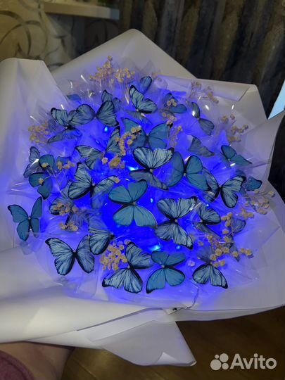 Букет из бабочек с подсветкой В наличии