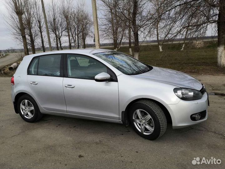 Volkswagen Golf, 2010