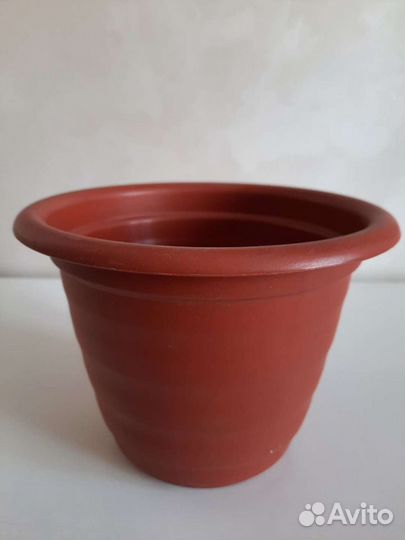Горшок для цветов бу