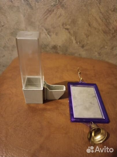 Принадлежности для мелких птиц