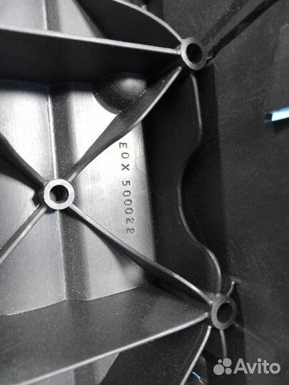 Обшивка багажника правая Land Rover Range Rover I