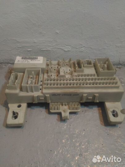 Блок предохранителей Ford Focus 2 1.6 МКПП седан