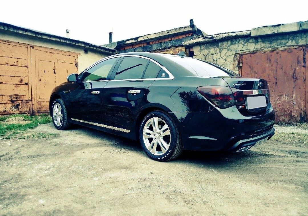 Chevrolet Cruze: фото владельца