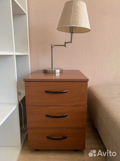 Тумба прикроватная или для офиса 3 ящика