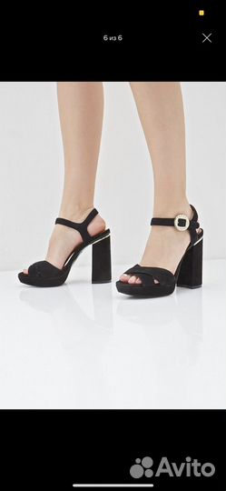 Босоножки Armani 38,5размер