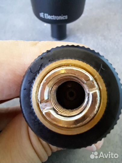 Студийный микрофон sE Electronics X1 A