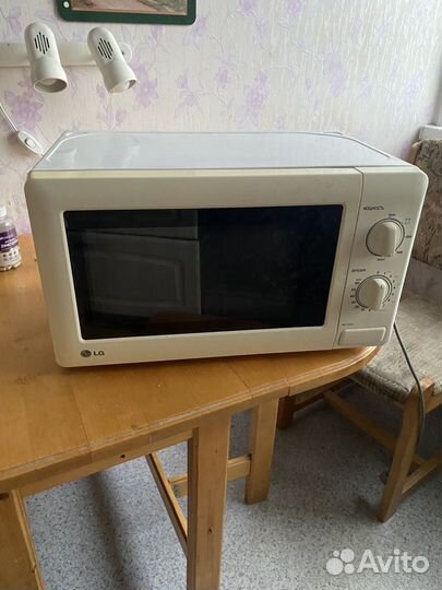 Микроволновка LG