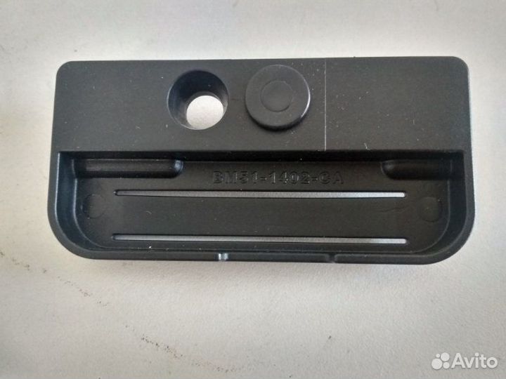 Кронштейн крепления запасного колеса Ford Fusion