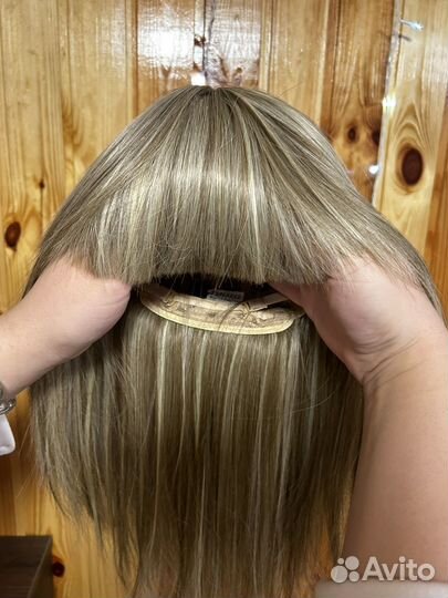 Парик женский с челкой