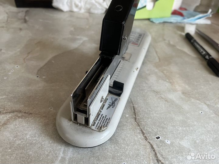 Степлер мощный до 200 листов