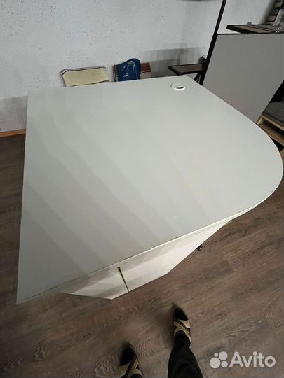 Тумба угловая