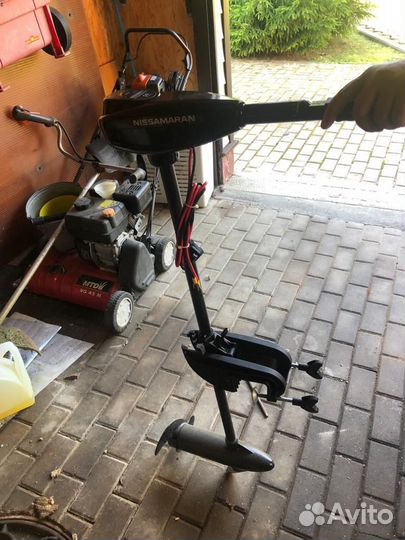 Моторный двигатель для лодки