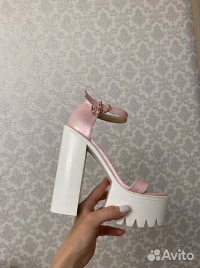 Туфли братц 38