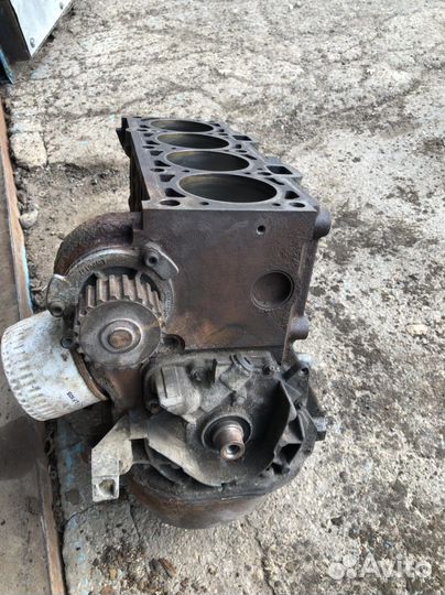Блок цилиндров ваз 11193