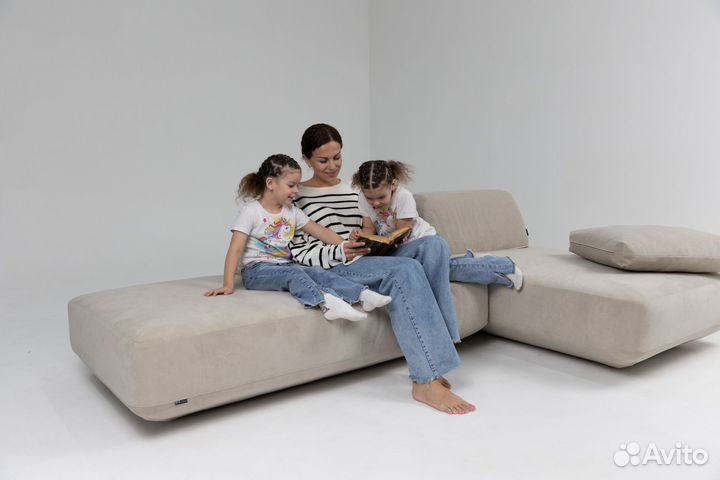 Диван со спальным местом 2700х1650 мм