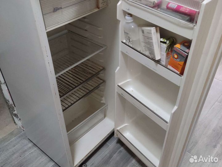 Холодильник бу