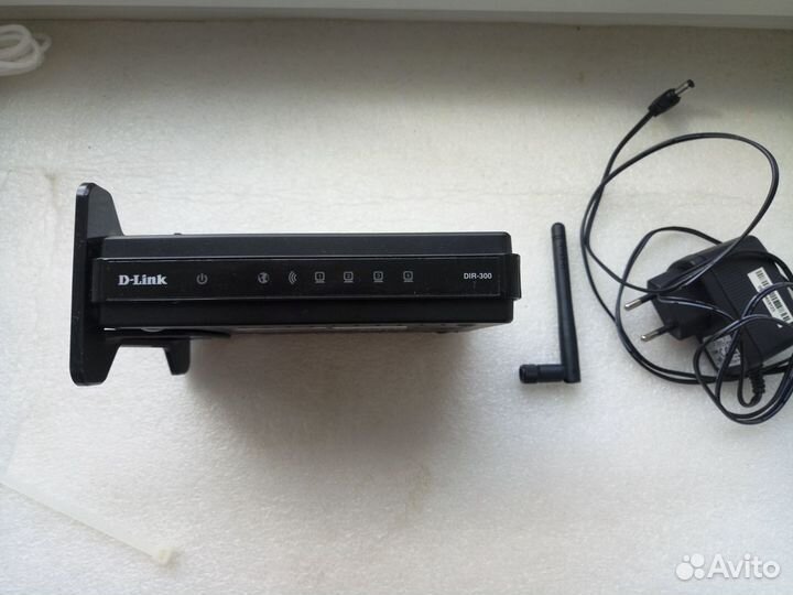 WiFi роутер D-link dir300