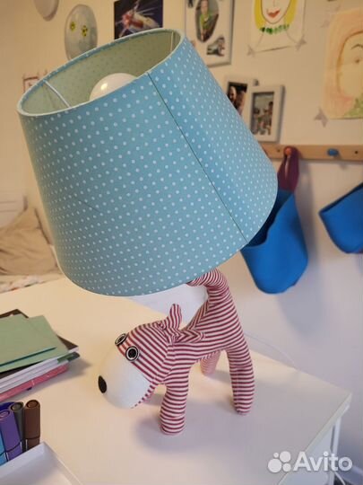 Лампа настольная