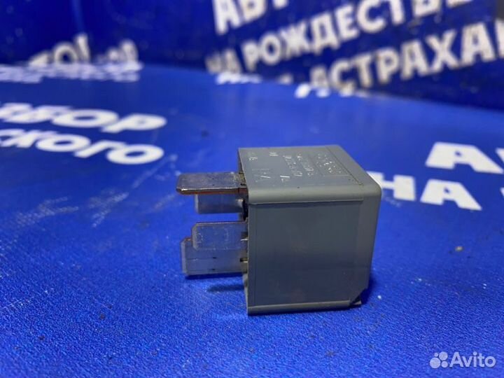 Реле Ford Fusion хэтчбек 2006