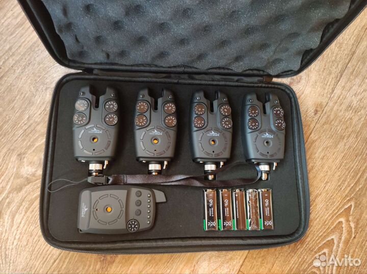 Сигнализаторы поклевки 4+1, eastshark топ модель