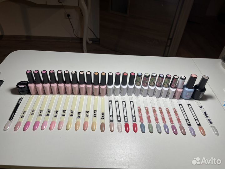 Гель-лаки и базы