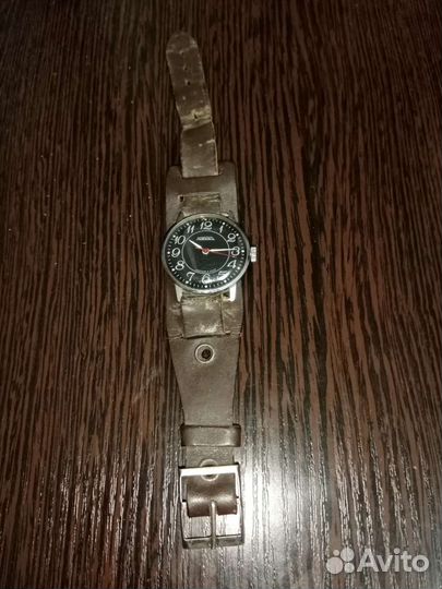 Мужские наручные часы механические СССР