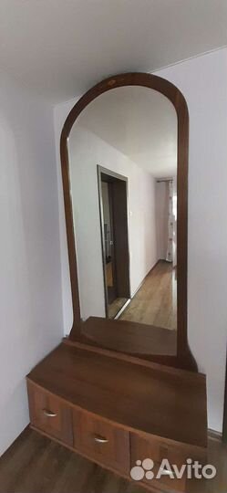 Зеркало старинное напольное в раме