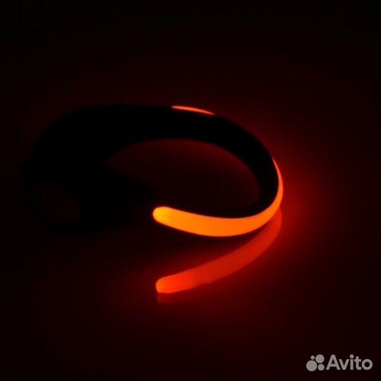 Светодиодный браслет на обувь