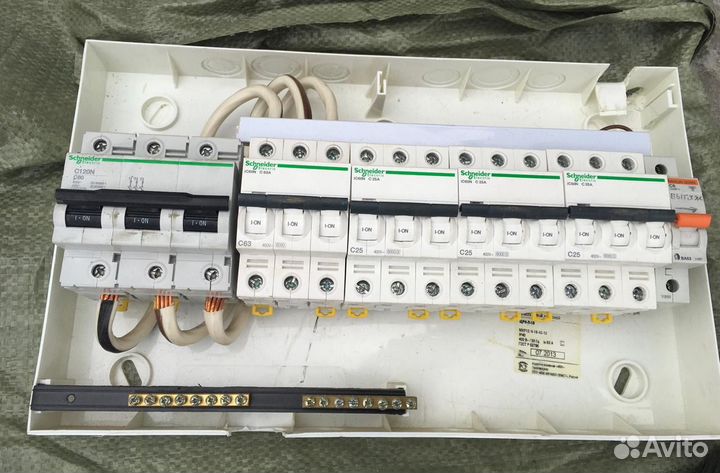 Щит электрический с автоматами б/у