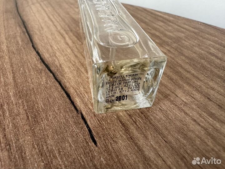 Givenchy gentelman parfum boisee