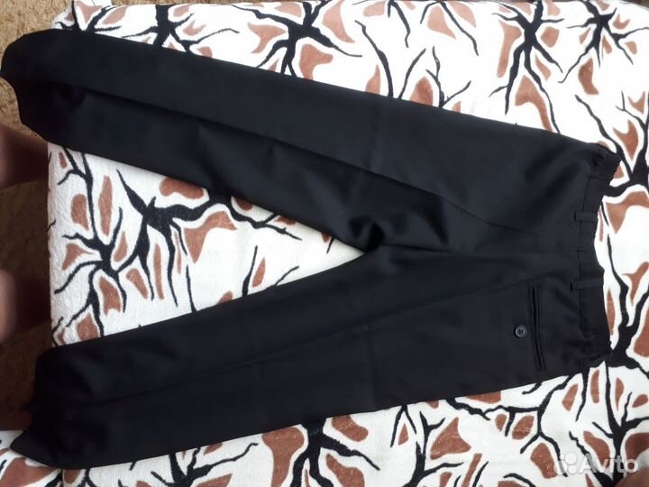 Школьный костюм