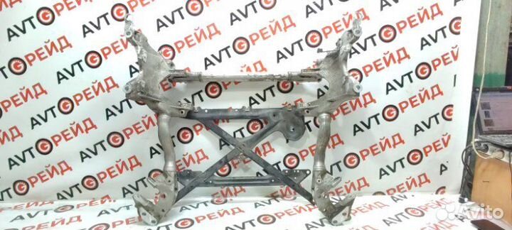 Балка передняя Audi Q5 8R cncd 10.06.2013