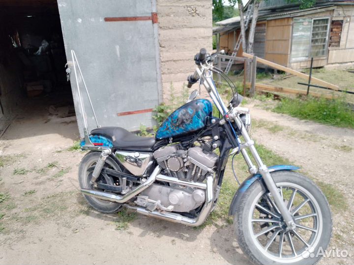 Harley Davidson sportster 883