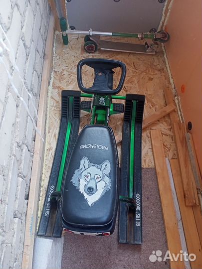 Детский снегакат б/у торг