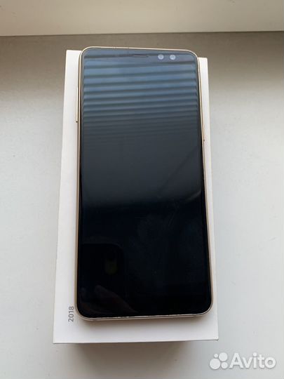 Телефон Samsung galaxy a8