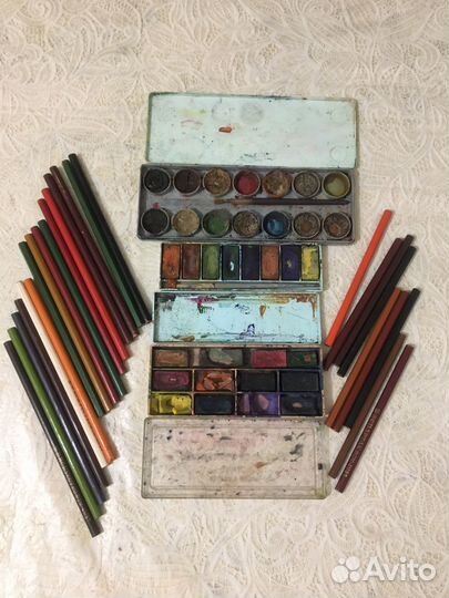 Краски,карандаши СССР механические