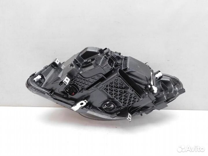 Фара правая BMW 5-Series